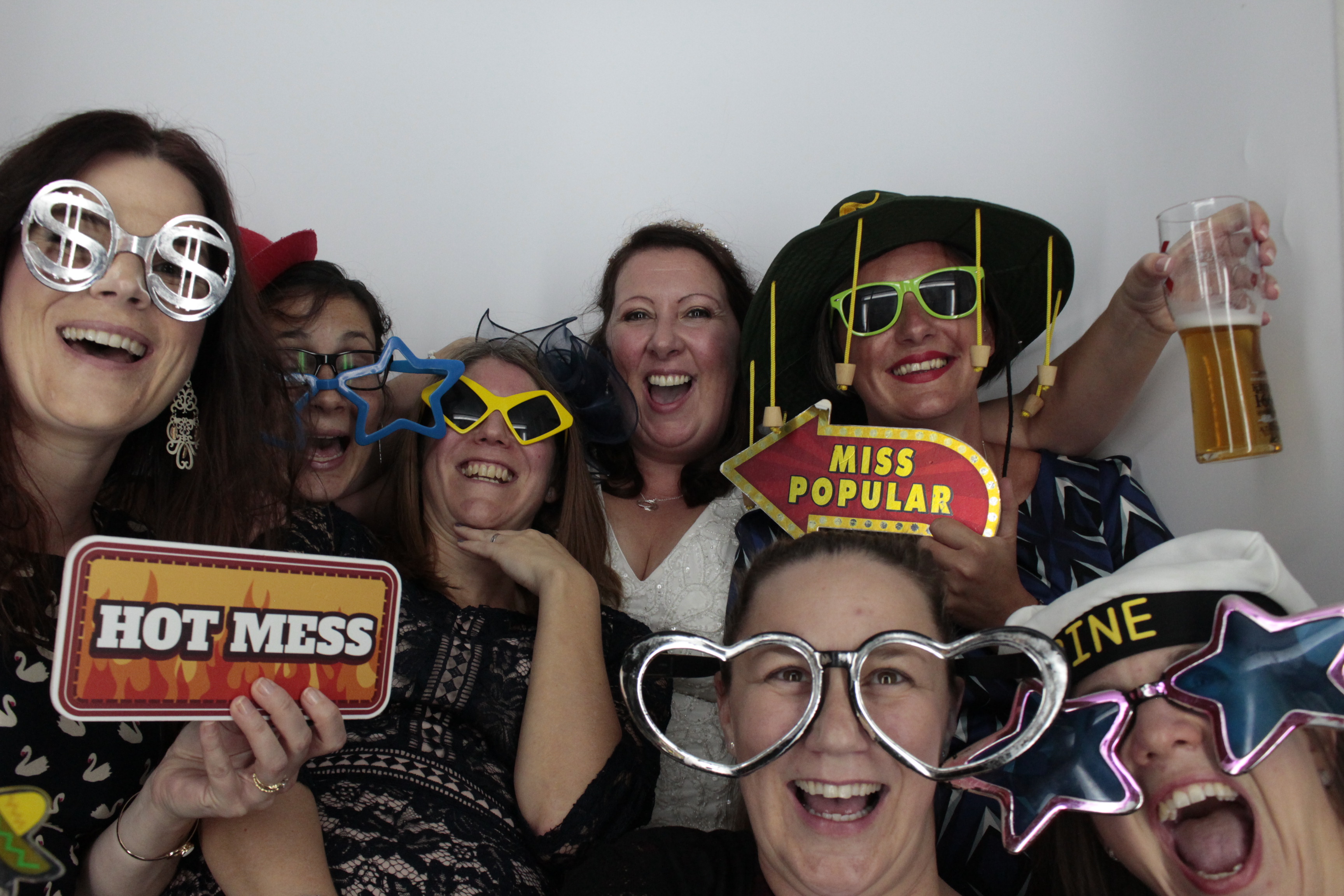 Andrew and Lynsey's Wedding | View more photos from the event at gallery.myphotoboothexperience.co.uk/u/MyPhotoBoothExperienceLtd/Andrew-and-Lynseys-Wedding